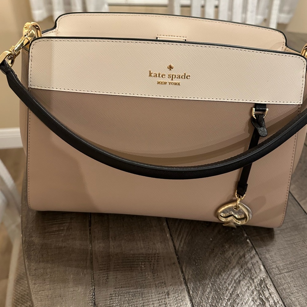 Kate Spade Cream and Beige Shoulder Bag New without tags